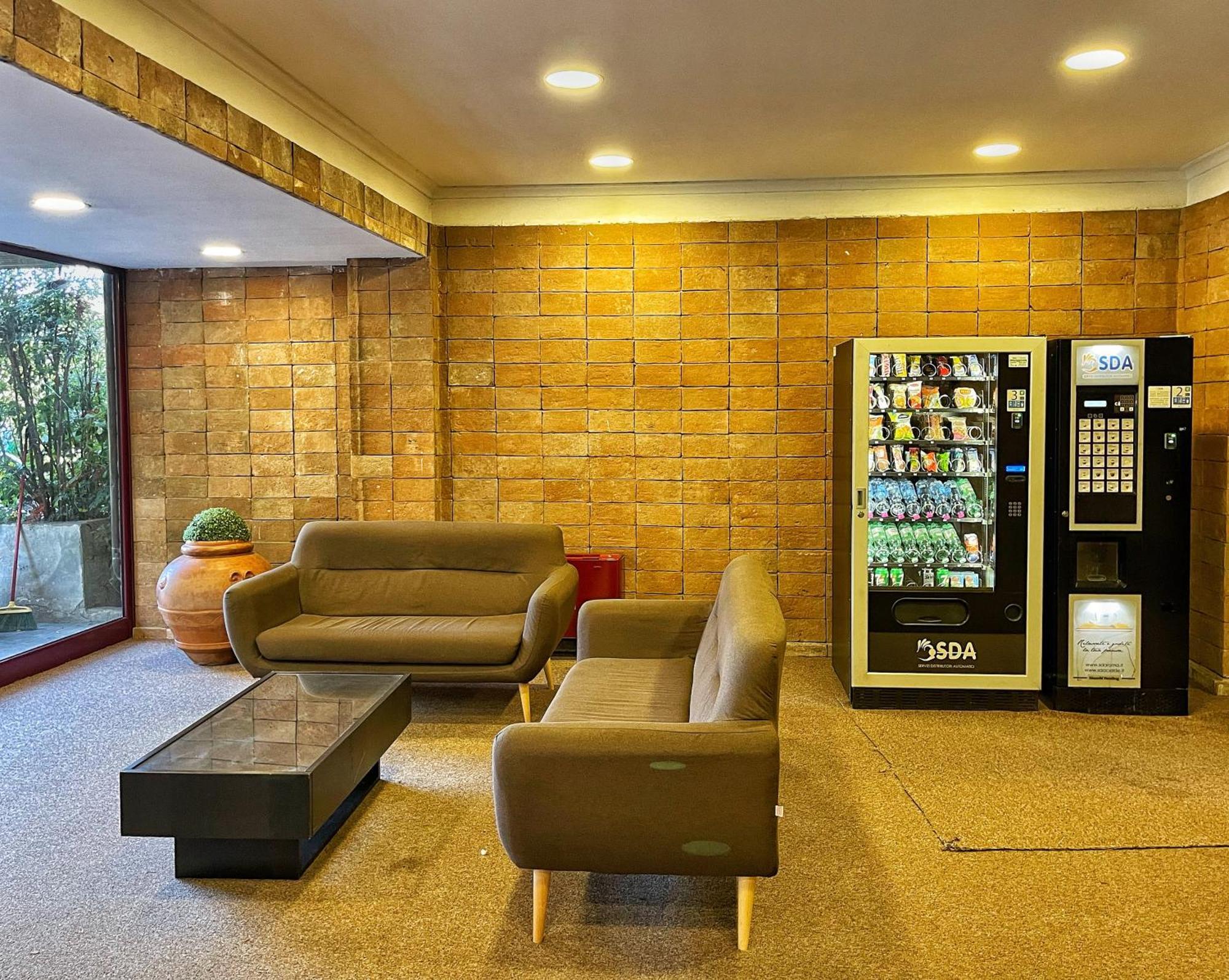 Modern Apartment 10 Min Vatican Parking&Pool روما المظهر الخارجي الصورة